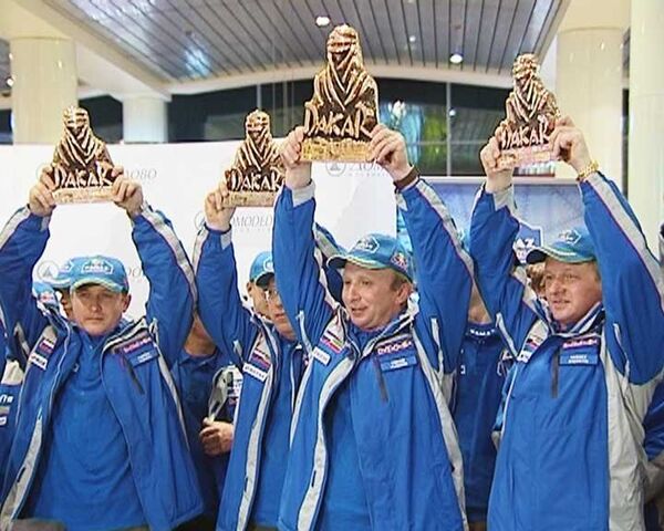Такой победы у нас еще не было – пилоты КамАЗ-мастер о ралли Дакар Такой победы у нас еще не было – пилоты КамАЗ-мастер о ралли Дакар