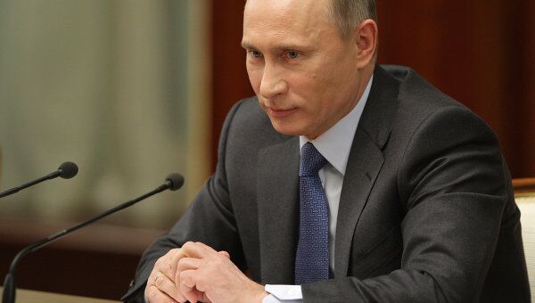 Премьер-министр РФ Владимир Путин на совещании с руководителями экспертных групп по Стратегии-2020 Премьер-министр РФ Владимир Путин на совещании с руководителями экспертных групп по Стратегии-2020