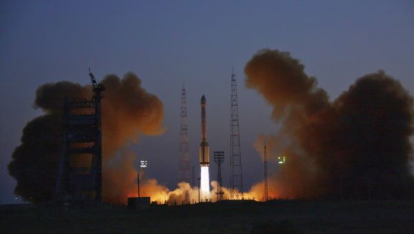 Пуск ракеты-носителя со спутником ГЛОНАСС. Архив Пуск ракеты-носителя со спутником ГЛОНАСС. Архив