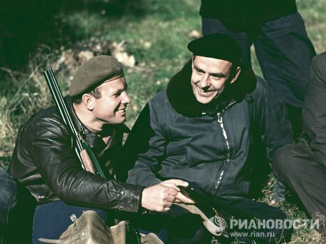 Юрий Гагарин на охоте Юрий Гагарин на охоте