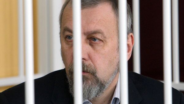 Суд над бывшим кандидатом в президенты Белоруссии А.Санниковым Суд над бывшим кандидатом в президенты Белоруссии А.Санниковым