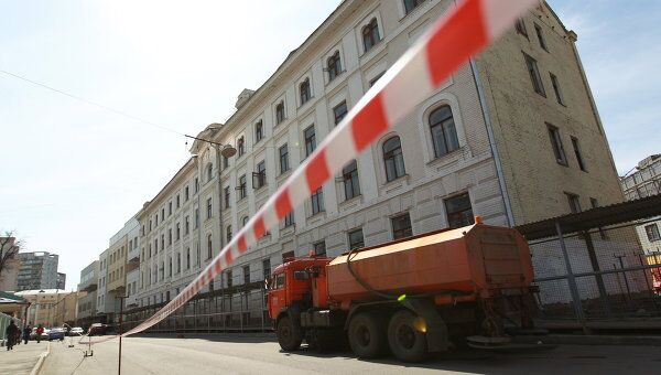Историческое здание на улице Большая Якиманка в центре Москвы. Архив Историческое здание на улице Большая Якиманка в центре Москвы. Архив