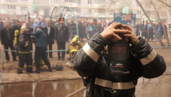 Пожар в девятиэтажном жилом доме в Самаре Пожар в девятиэтажном жилом доме в Самаре