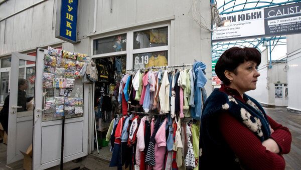 Вещевой рынок, расположенный на территории Лужников. Архив Вещевой рынок, расположенный на территории Лужников. Архив