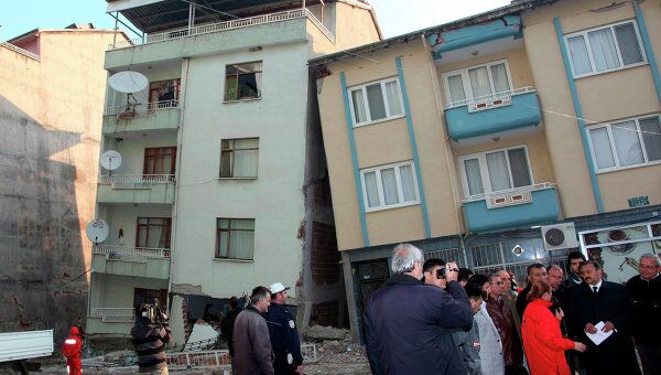 Последствия землетрясения в провинции Кютахья в Турции Последствия землетрясения в провинции Кютахья в Турции