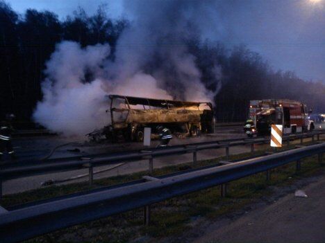 ДТП в в Ступинском районе Подмосковья с участием автобуса и грузового автомобиля ДТП в в Ступинском районе Подмосковья с участием автобуса и грузового автомобиля
