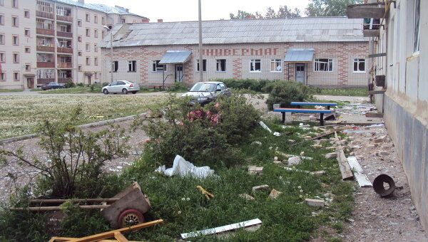 Последствия взрыва на 102-арсенале близ села Пугачево в Удмуртии. Архив Последствия взрыва на 102-арсенале близ села Пугачево в Удмуртии. Архив