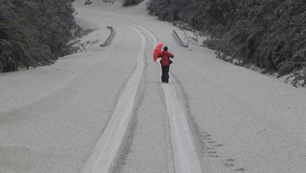 Пепел вулкана Пуйеуэ в Чили Пепел вулкана Пуйеуэ в Чили