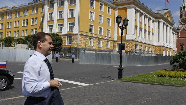 Президент РФ Д.Медведев встретился в Кремле с экологическими организациями Президент РФ Д.Медведев встретился в Кремле с экологическими организациями
