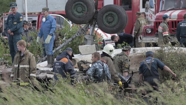 Ситуация на месте крушения самолета Ту-134 под Петрозаводском Ситуация на месте крушения самолета Ту-134 под Петрозаводском