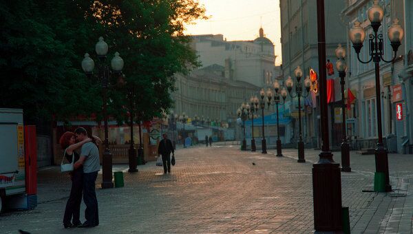 Старый Арбат. Архивное фото Старый Арбат. Архивное фото
