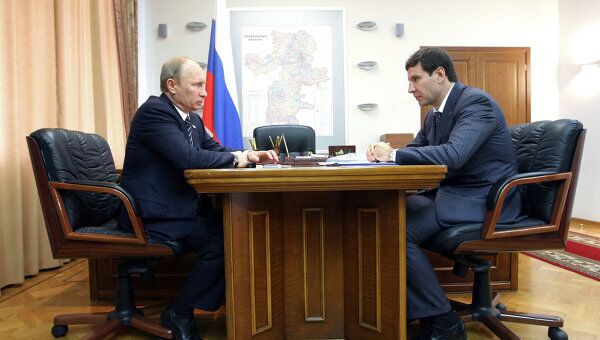Рабочая поездка премьер-министра РФ Владимира Путина в Уральский федеральный округ Рабочая поездка премьер-министра РФ Владимира Путина в Уральский федеральный округ