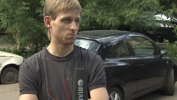 Блогер Терновский показал видео обстрела его автомобиля Блогер Терновский показал видео обстрела его автомобиля