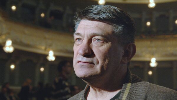 Кинорежиссер Александр Сокуров Кинорежиссер Александр Сокуров