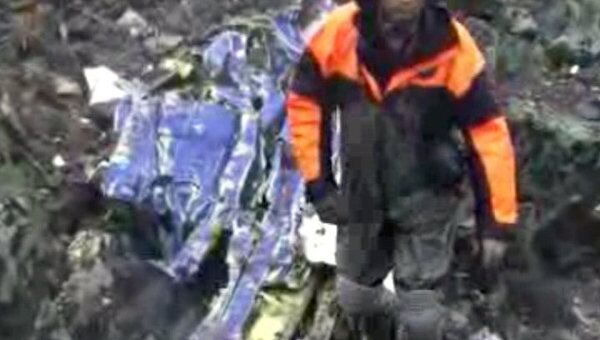 Видео с места крушения самолета Ан-12 в Магаданской области Видео с места крушения самолета Ан-12 в Магаданской области