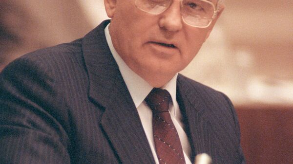 Выступление Михаила Горбачева на сессии ВС СССР. Москва, 26 августа 1991 года. Архивное фото Выступление Михаила Горбачева на сессии ВС СССР. Москва, 26 августа 1991 года. Архивное фото