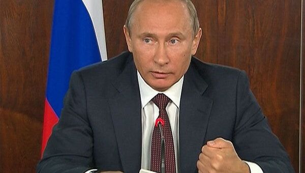 Путин предложил законодательно обязать партии проводить праймериз Путин предложил законодательно обязать партии проводить праймериз