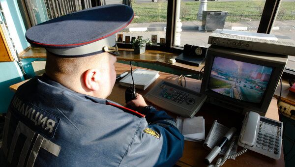 Сотрудник ГИБДД Сотрудник ГИБДД