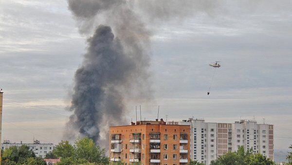 На западе Москвы загорелась швейная фабрика На западе Москвы загорелась швейная фабрика