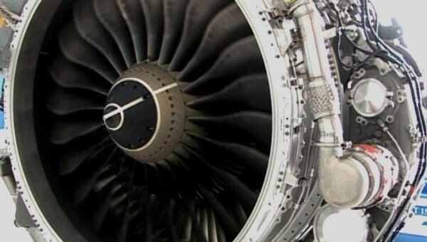 Двигателю самолета Superjet 100 не страшны град, лед и птицы Двигателю самолета Superjet 100 не страшны град, лед и птицы