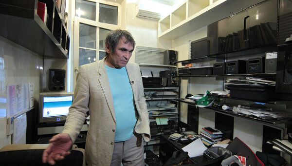 Продюсер Бари Алибасов продемонстрировал свою квартиру в Москве Продюсер Бари Алибасов продемонстрировал свою квартиру в Москве