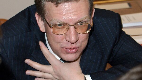 Кудрин: увеличение расходов ВПК угрожает поддержке здравоохранения Кудрин: увеличение расходов ВПК угрожает поддержке здравоохранения