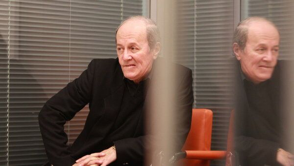 Пресс-конференция дирижера Марка Горенштейна Пресс-конференция дирижера Марка Горенштейна