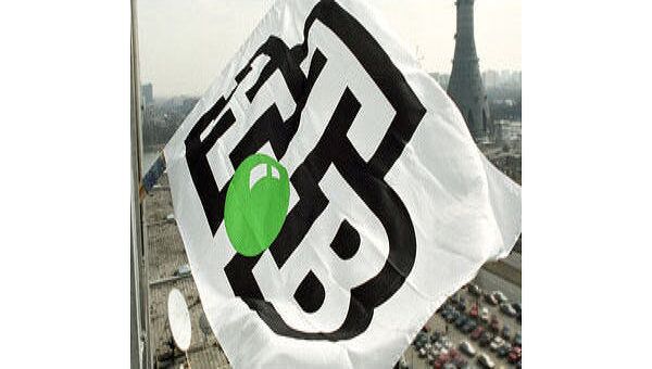 Полотнище с логотипом телекомпании НТВ Полотнище с логотипом телекомпании НТВ