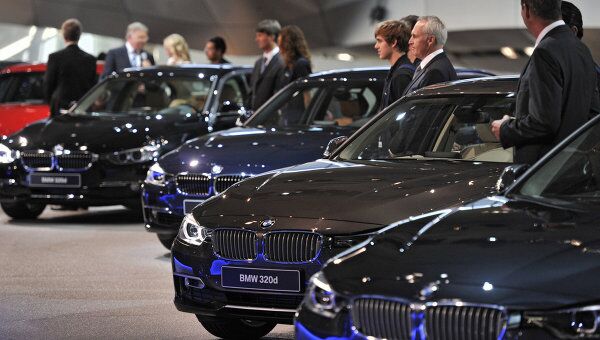 Концерн BMW представил новое поколение седана 3-й серии. Архив Концерн BMW представил новое поколение седана 3-й серии. Архив