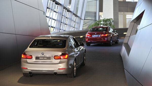 Автомобили BMW. Архивное фото Автомобили BMW. Архивное фото