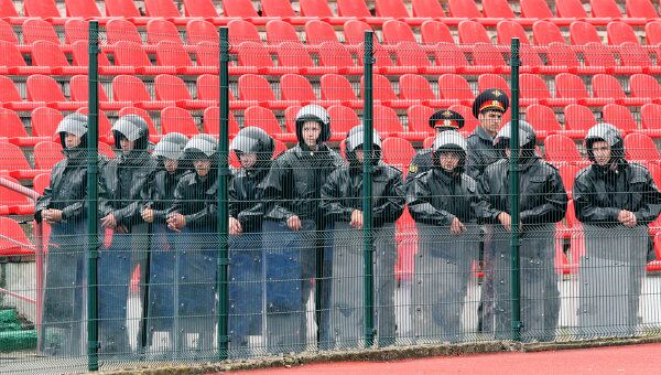 Сотрудники ОМОНа Сотрудники ОМОНа
