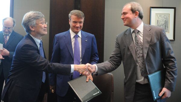 Базэл, Сбербанк РФ и Changi Airports подписали соглашение о сотрудничестве Базэл, Сбербанк РФ и Changi Airports подписали соглашение о сотрудничестве