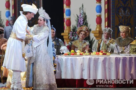 Предпремьерный показ оперы Руслан и Людмила на сцене Большого театра Предпремьерный показ оперы Руслан и Людмила на сцене Большого театра