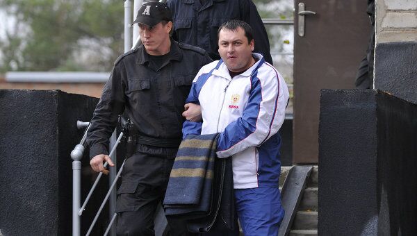Суд арестовал главу кущевского милицейского подразделения Ходыча Суд арестовал главу кущевского милицейского подразделения Ходыча