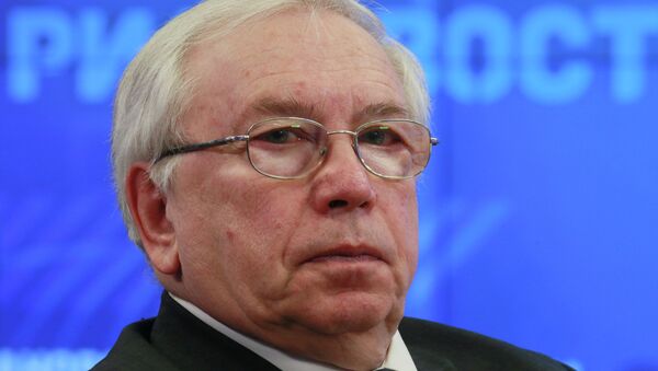 Уполномоченный по правам человека в РФ Владимир Лукин Уполномоченный по правам человека в РФ Владимир Лукин