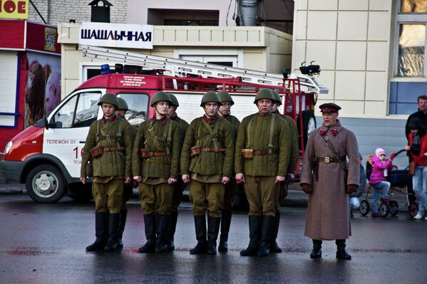 Репетиция военного парада прошла в Томске Репетиция военного парада прошла в Томске