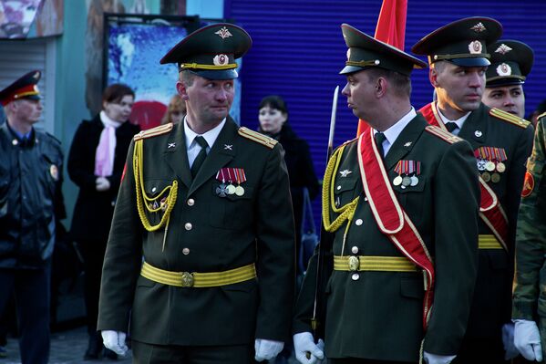 Репетиция военного парада прошла в Томске Репетиция военного парада прошла в Томске