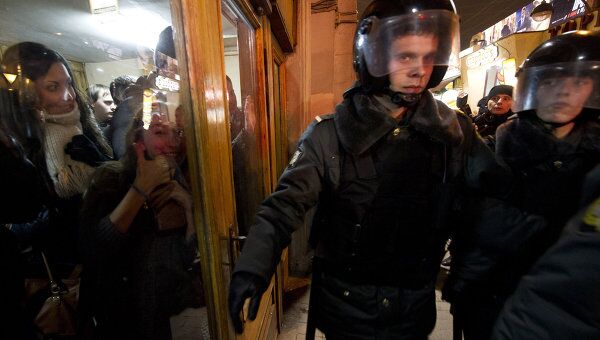 Несанкционированная акция на Триумфальной площади Несанкционированная акция на Триумфальной площади