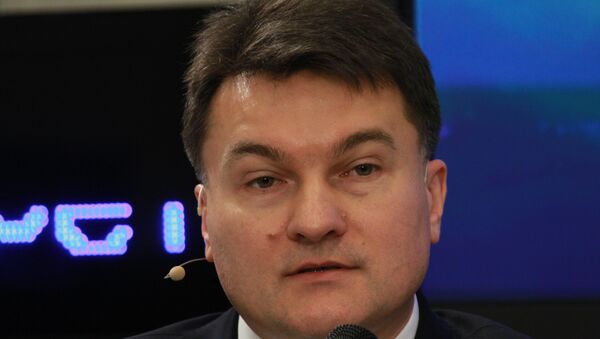 Юрий Зинченко на пресс-конференции Юрий Зинченко на пресс-конференции