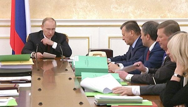Путин дал неделю на подготовку проектов поручений по посланию президента РФ Путин дал неделю на подготовку проектов поручений по посланию президента РФ