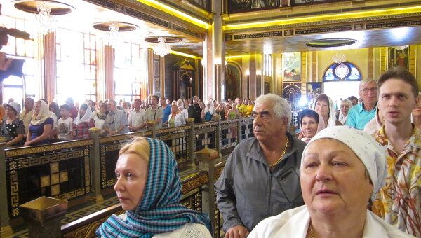 Верующие из РФ отметили Рождество в храме Шарм-эш-Шейха в Египте Верующие из РФ отметили Рождество в храме Шарм-эш-Шейха в Египте