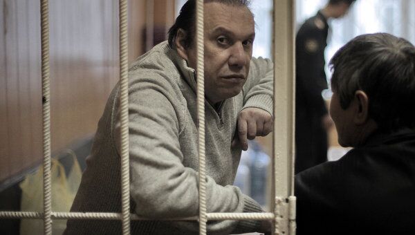 Рассмотрение ходатайства о продлении ареста Виктору Батурину Рассмотрение ходатайства о продлении ареста Виктору Батурину