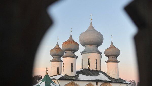 Тихвинский Богородице-Успенский мужской монастырь. Архивное фото Тихвинский Богородице-Успенский мужской монастырь. Архивное фото