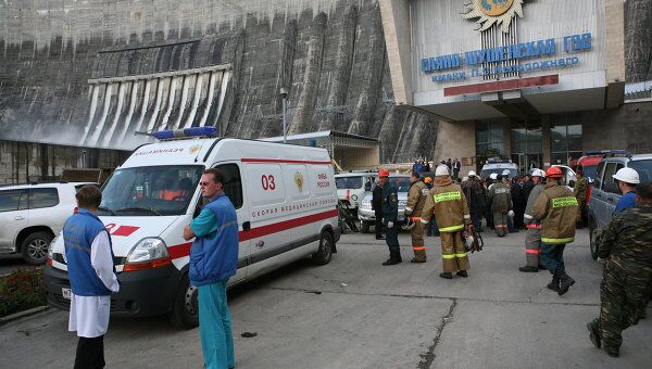 Ситуация на Саяно-Шушенской ГЭС после аварии Ситуация на Саяно-Шушенской ГЭС после аварии