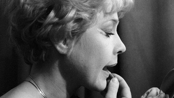 Актриса Татьяна Догилева Актриса Татьяна Догилева
