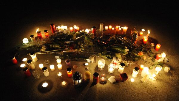 В Швейцарии разбился автобус с туристами, погибли 22 ребенка В Швейцарии разбился автобус с туристами, погибли 22 ребенка