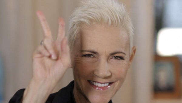 Солистка группы Roxette Мари Фредрикссон Солистка группы Roxette Мари Фредрикссон