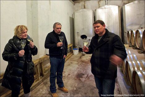 Wine Day, или Один день в винных подвалах Wine Day, или Один день в винных подвалах