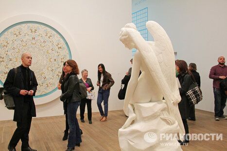 Ретроспективная выставка самого дорогого художника Дэмиена Херста в Лондоне Ретроспективная выставка самого дорогого художника Дэмиена Херста в Лондоне