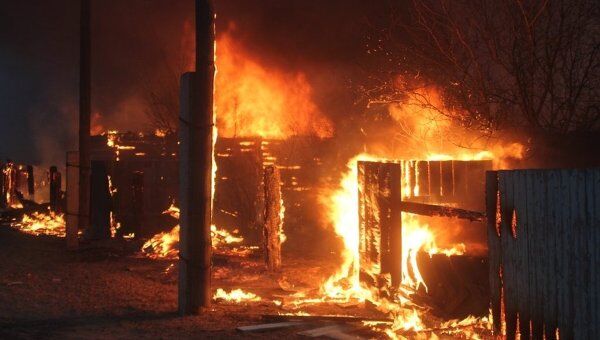 Пожары в поселке Нижний Цасучей на юге Забайкальского края Пожары в поселке Нижний Цасучей на юге Забайкальского края